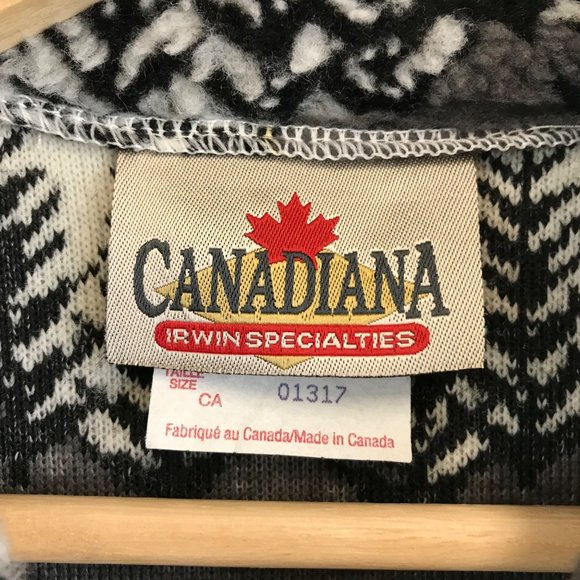 Vintage 90s  Canada Pine Tree Sherpa Sweater Fleece Vest size L - Picture 3 of 8